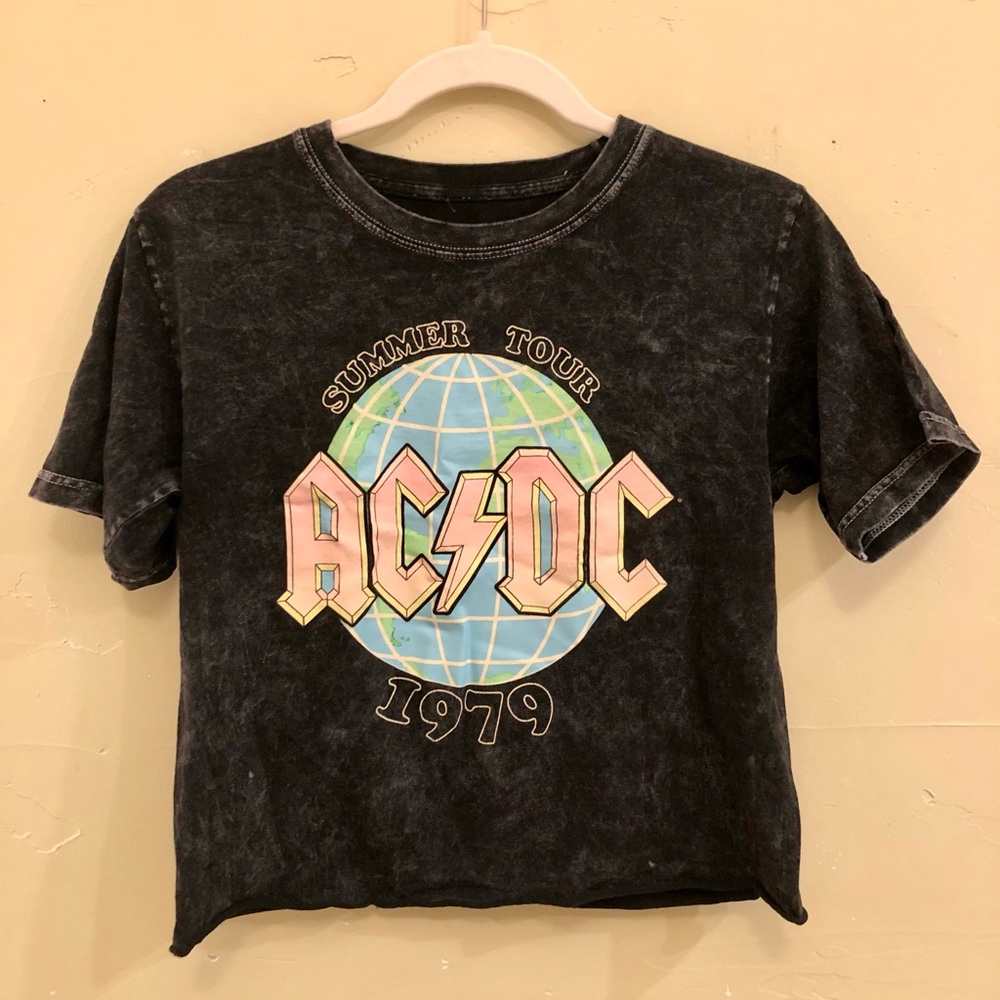Vintage Cropped Shirt!